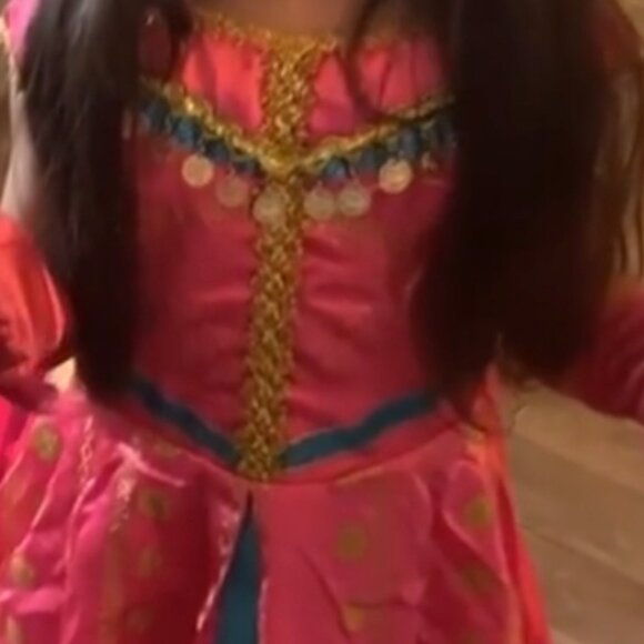 Princess Jasmine style dress - Picture 2 of 9